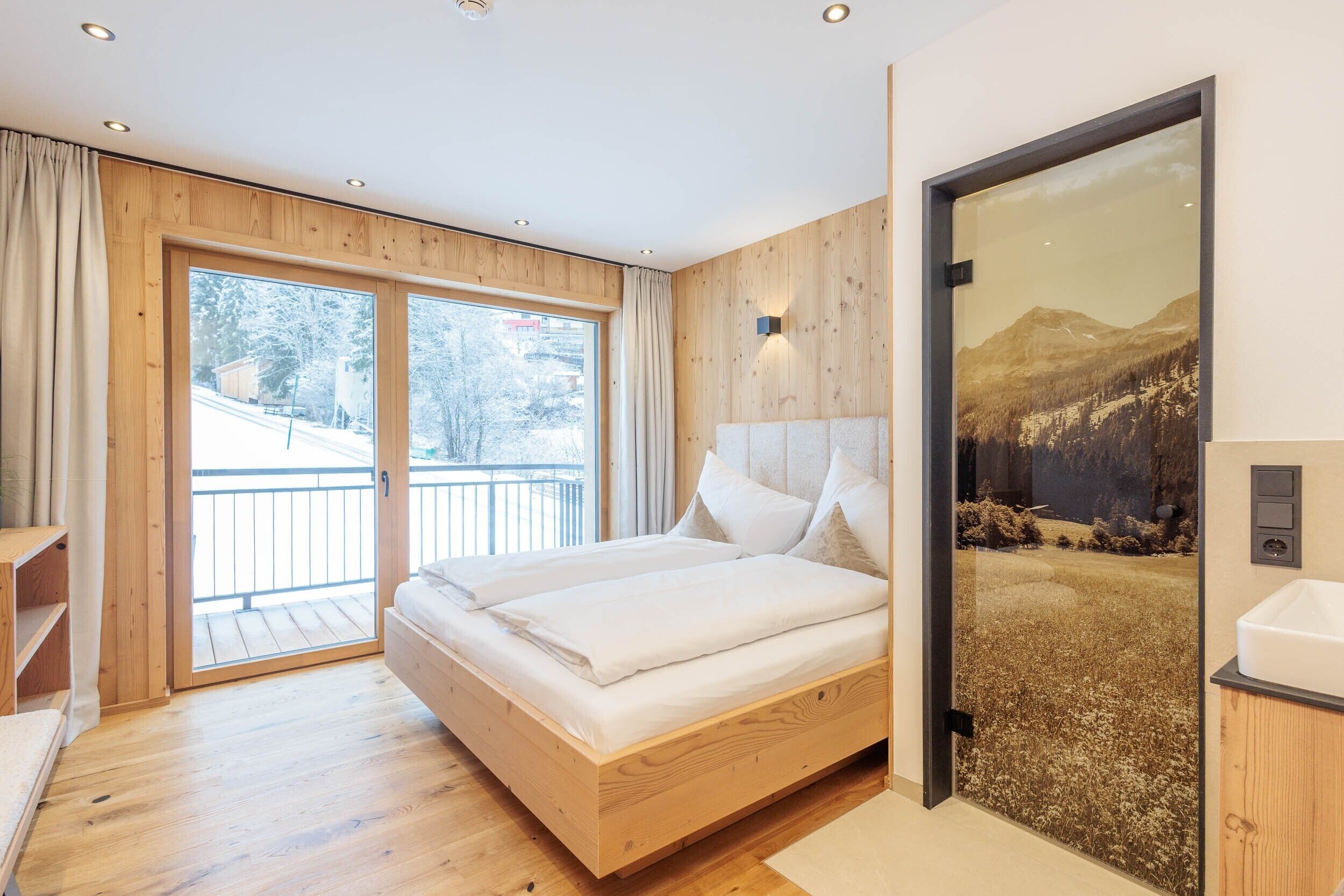 2 bedrooms, free WiFi, bed sheets, wheelchair access