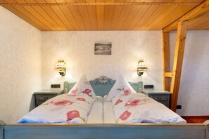 1 quarto, Wi-Fi de cortesia, roupa de cama