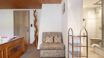 1 Schlafzimmer, kostenloses WLAN, BettwÀsche