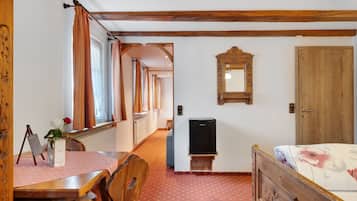 1 chambre, Wi-Fi gratuit, draps fournis