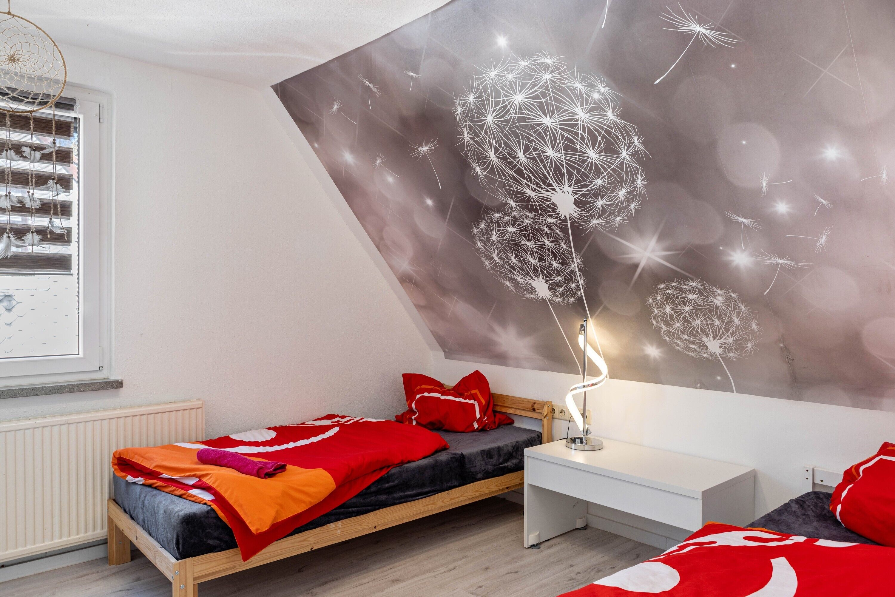 4 bedrooms, iron/ironing board, free WiFi, bed sheets