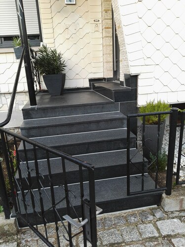 Holiday Home 'Fewo Zum Huberts Schweinchen' with Mountain View and Wi-Fi