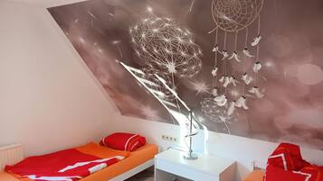 4 bedrooms, free WiFi, bed sheets