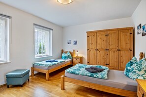 2 habitaciones, wifi gratis y ropa de cama 