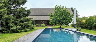 Bauernhof 'Vierseitenhof' mit privatem Pool, privater Terrasse und Wi-Fi
