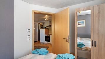 1 bedroom, free WiFi, bed sheets