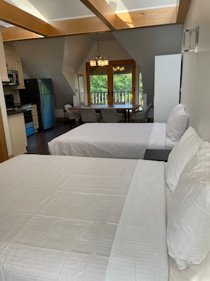 Loft luxo, sacada, vista para a cidade | Wi-Fi de cortesia