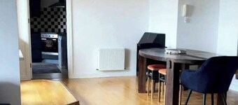 3Br Apartment - Sleeps 7 - Free Parking - Athy