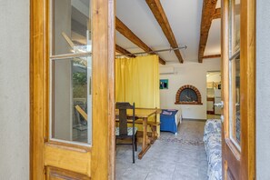 1 bedroom, free WiFi, bed sheets - Stella Maris, Veli Lošinj, Croatia (Veli Lošinj)