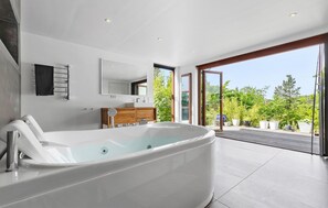 Shower - Cozy home in Vejby with sauna (Vejby)