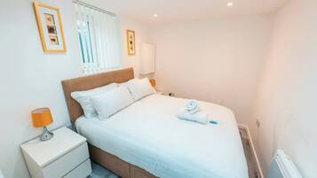 2 bedrooms, WiFi, bed sheets