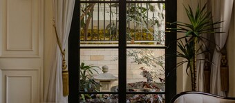 S Home Apartment by DDH