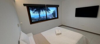 2 Bedroom Apartment In The Center Of The Island With Terrace