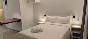 Low Capital With Terrace and Private Parking