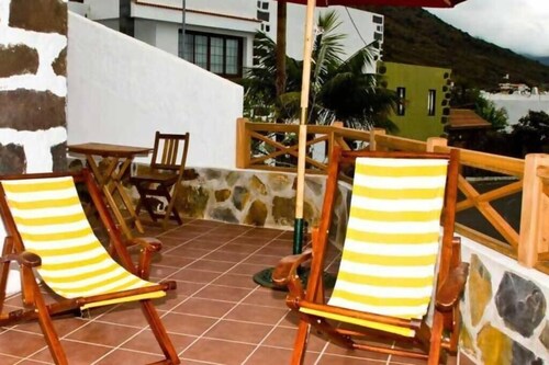 Rural House of 1945 Two Floors Patio And Barbecue