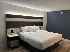 Room, 1 King Bed, Non Smoking