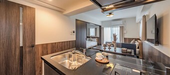 Apartment Hotel 11 Abeno