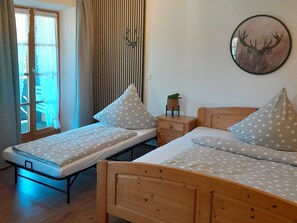 2 chambres, accès Internet, draps fournis