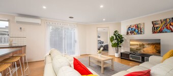 The Spacious Peninsula Escape