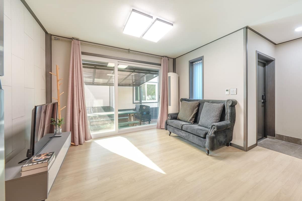Basic Room, 1 Bedroom (Room 106 (Duplex / Private BBQ)) | 1 bilik tidur, Wi-fi percuma