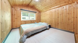 베이직룸, 침실 1개 (Room 107 (Duplex / Private BBQ)) | 1 개의 침실, 무료 WiFi