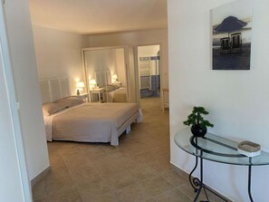 5 bedrooms, free WiFi