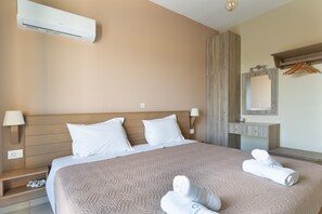 2 chambres, fer et planche à repasser, accès au Wi-Fi (inclus)