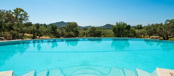Villa 'Harmònia' with sea view, Wi-Fi and air conditioning