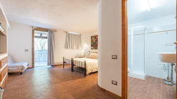 1 chambre, Wi-Fi gratuit, draps fournis