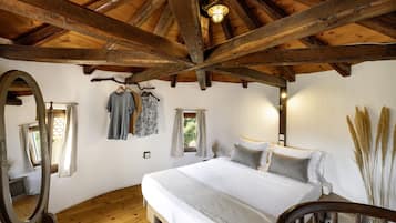 1 chambre, fer et planche à repasser, Wi-Fi gratuit, draps fournis