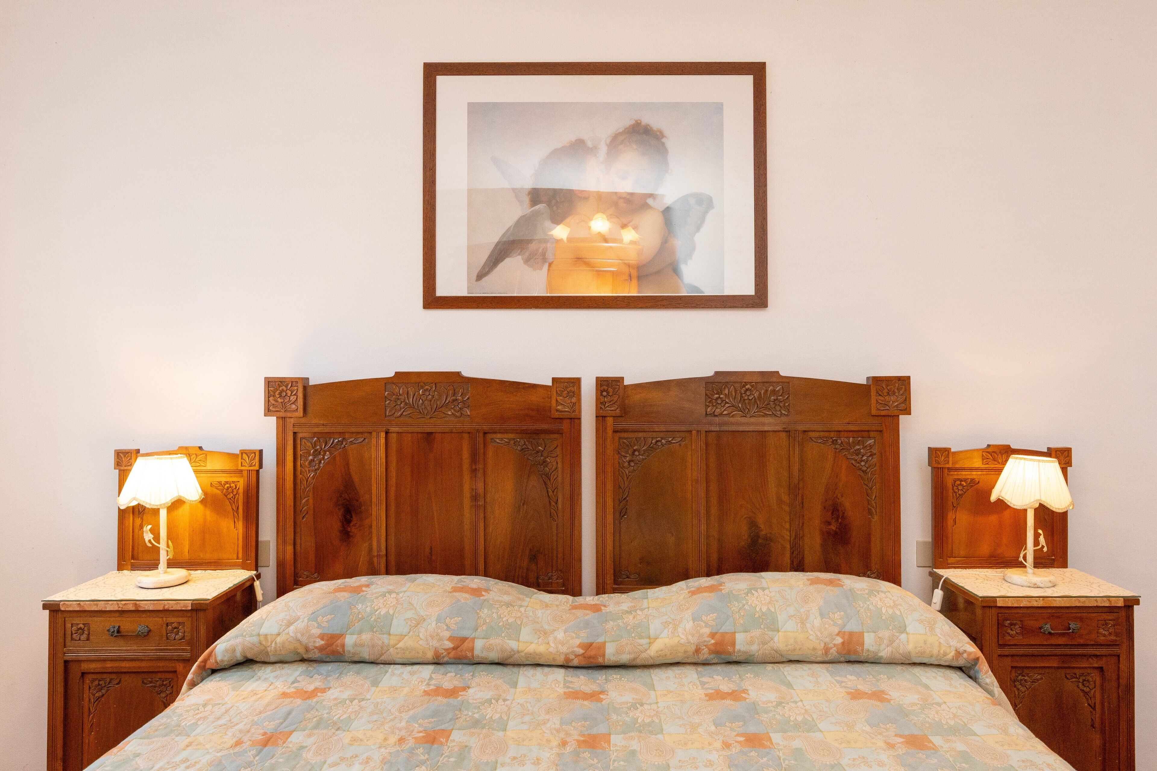 2 chambres, fer et planche à repasser, draps fournis