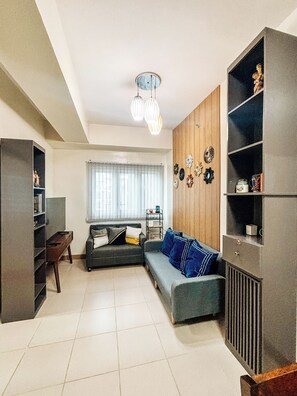 Apartment, 1 Bedroom | Living area