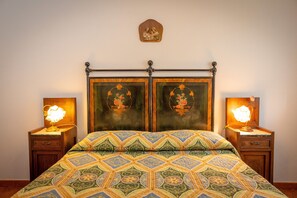 2 Schlafzimmer, Bügeleisen/Bügelbrett, Bettwäsche