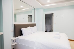 Comfort Room | Soundproofing, free WiFi - COZY STAY INN (Bangkok)