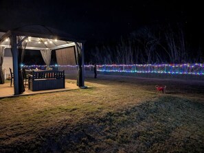 Outdoor dining - A seaside inn where you can spend relaxing time wi / Sanmu Chiba (Sanmu)