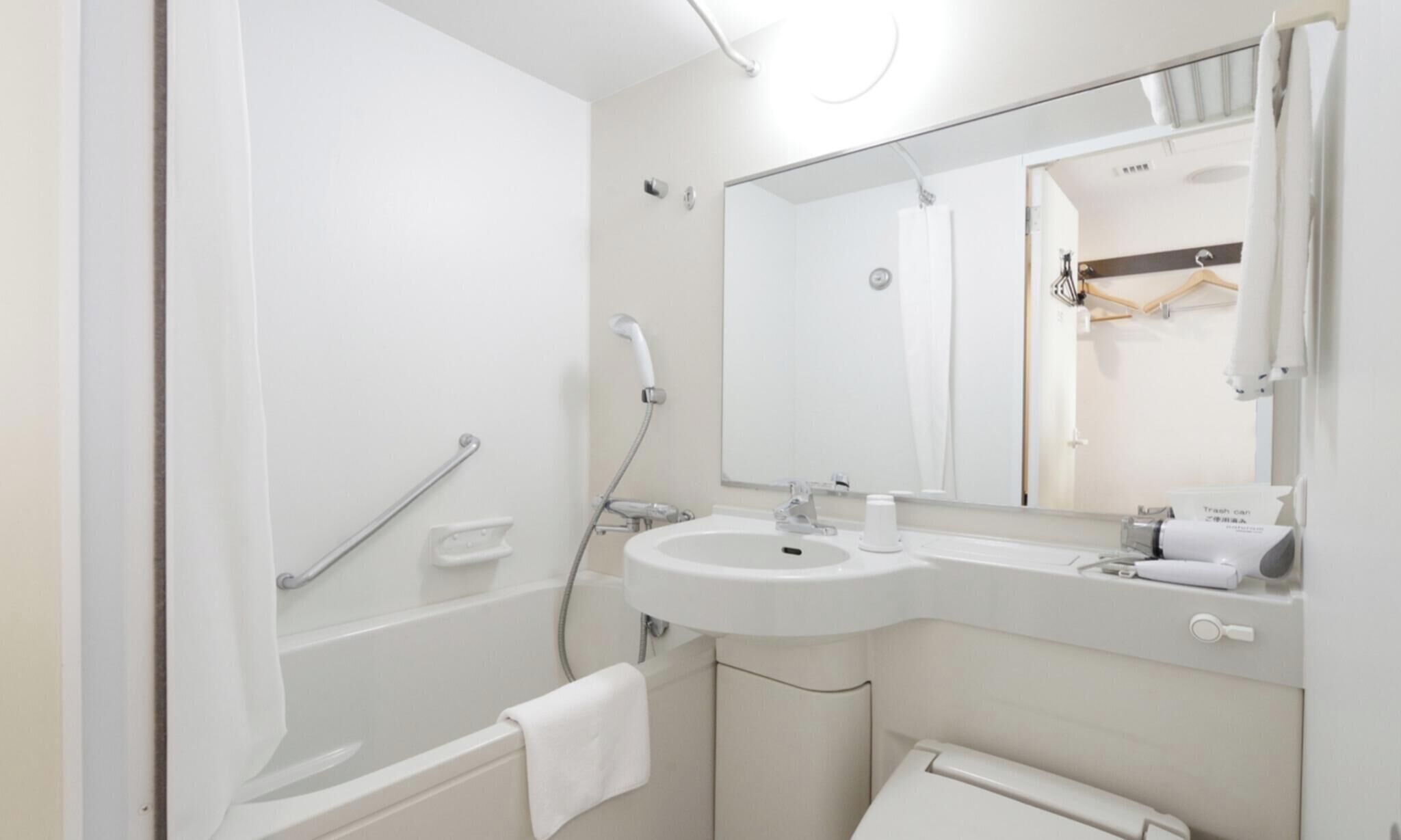 Hair dryer, towels