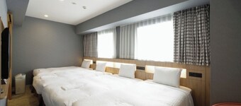 Nonsmoking Deluxe Twin Room only Standard p / Fujisawa Kanagawa