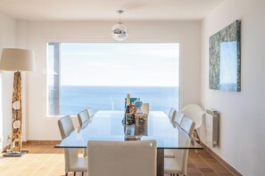 Dining - Villa 'Five Star  with Heavenly Views' with Sea View, Wi-Fi and Air Conditioning (La Herradura)