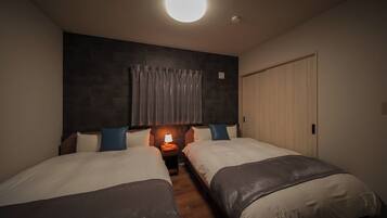 Free WiFi, bed sheets