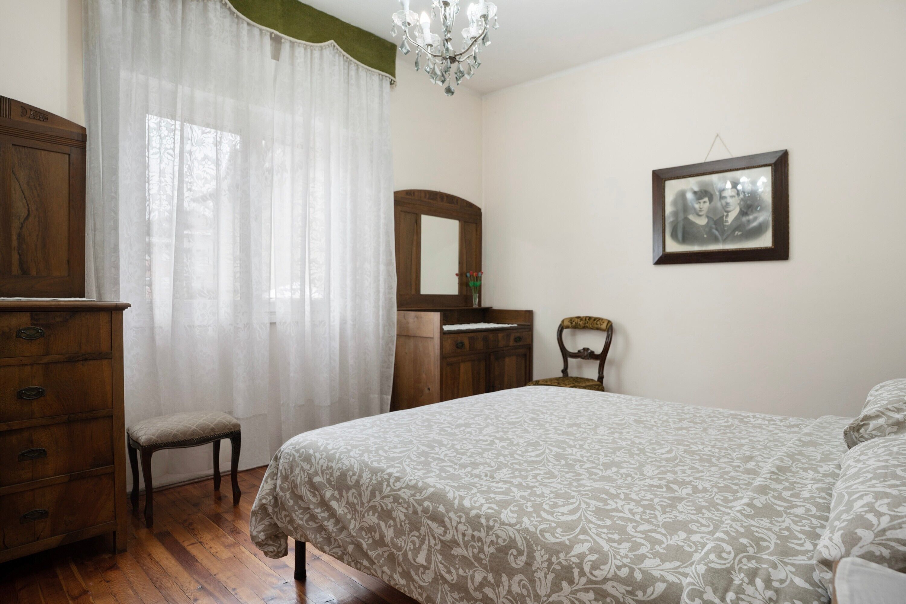 3 camere, ferro/asse da stiro, Wi-Fi gratuito, lenzuola