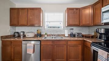 Microwave, oven, stovetop, dishwasher