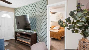 1 chambre, fer et planche Ă repasser, Wi-Fi, draps fournis