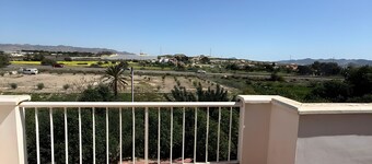 Casa de vacaciones 'Vera Rambla' con terraza privada, Wi-Fi y aire acondicionado