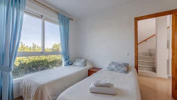 3 sovrum, gratis wi-fi och sÀngklÀder