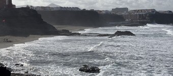 Vacation 'Casa Para Descubrir El Mar' with Private Terrace and Wi-Fi