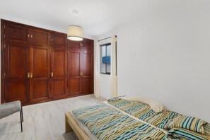 3 bedrooms, free WiFi, bed sheets - Vacation 'Casa Para Descubrir El Mar' with Private Terrace and Wi-Fi (La Garita)