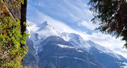 Dorfstrasse 97 2. OG Süd by Interhome