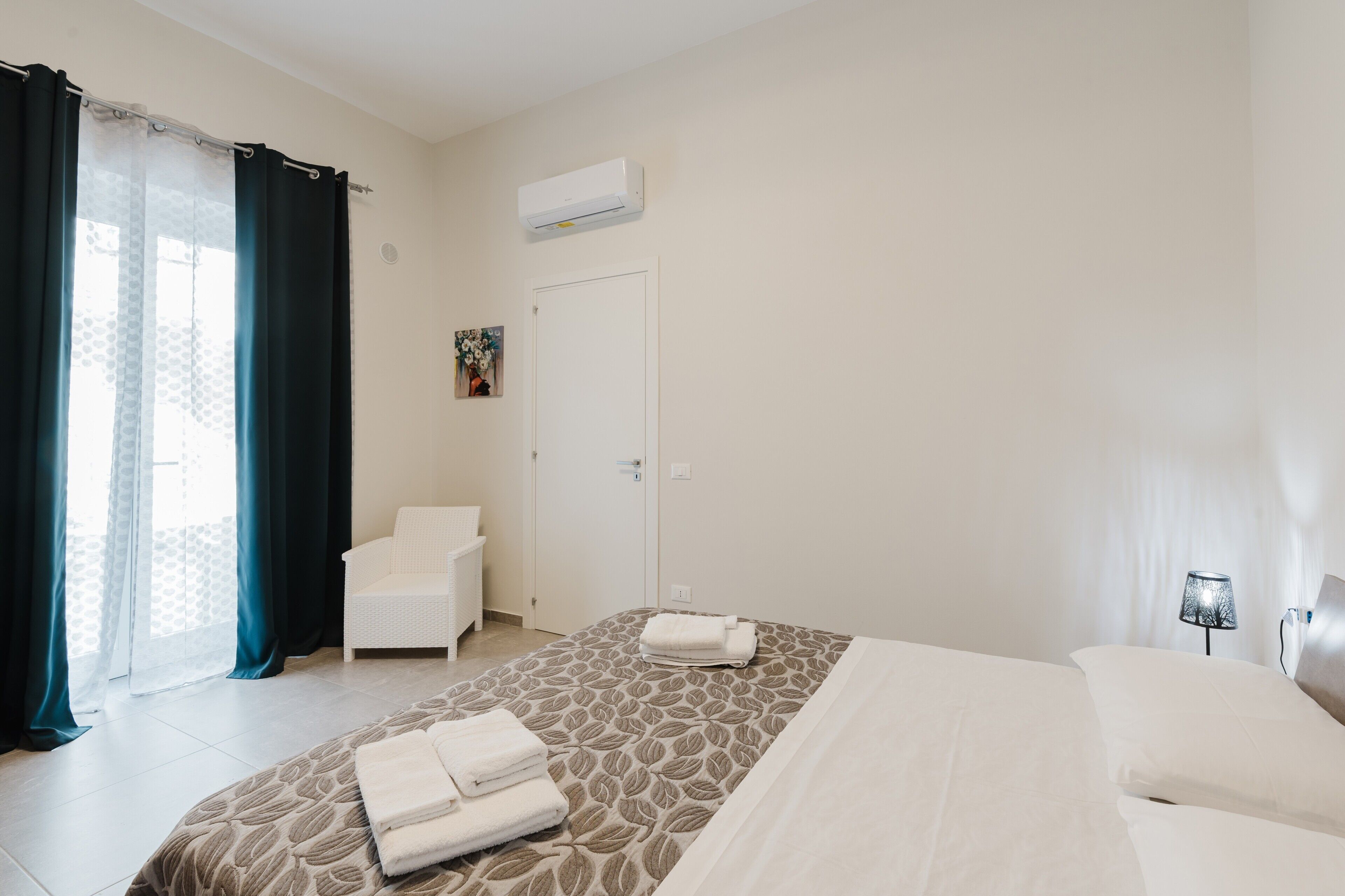 1 camera, ferro/asse da stiro, Wi-Fi gratuito, lenzuola