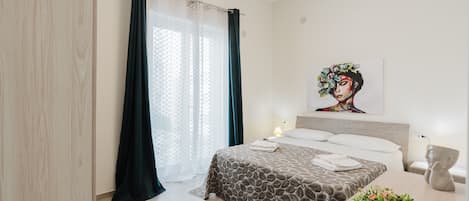 1 bedroom, iron/ironing board, free WiFi, bed sheets