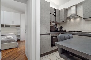 1 camera, Wi-Fi gratuito, lenzuola